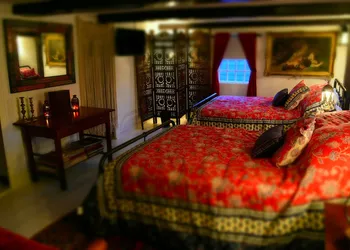 Daniels House Inn hotel thumbnail 4