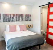 Morel Executive Suites hotel detail image 7