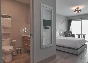 L'étoile du lac Lyster hotel thumbnail 3