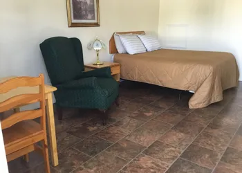 Fort Road Motel hotel thumbnail 2