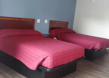 Budgetel Inn & Suites hotel thumbnail 3
