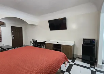 Scottish Inns & Suites Sam Houston Pkwy hotel thumbnail 6