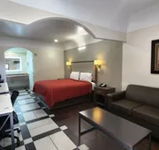 Scottish Inns & Suites Sam Houston Pkwy hotel detail image 7
