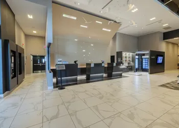 Courtyard by Marriott Montreal Brossard hotel thumbnail 2