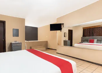 OYO Hotel Real Del Sur, Estadio Chihuahua hotel thumbnail 7