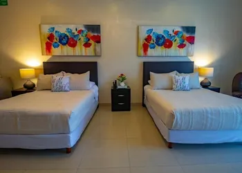 Villa Segovia Cozumel hotel thumbnail 6