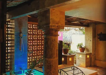 Casa Miura hotel thumbnail 3