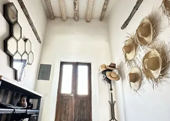 Baja House hotel thumbnail 2