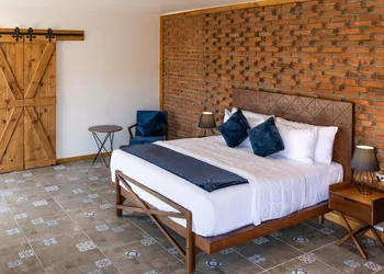 Ojo Azul Resort hotel thumbnail 5
