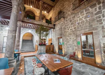 OYO Hostal Mich Morelia hotel thumbnail 3