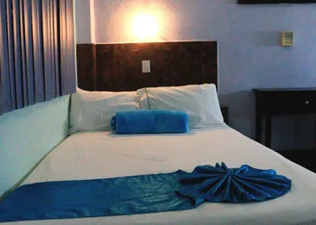Hotel vista hermosa hotel thumbnail 4