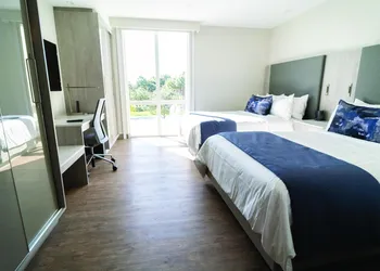 Innovation Hotel hotel thumbnail 6