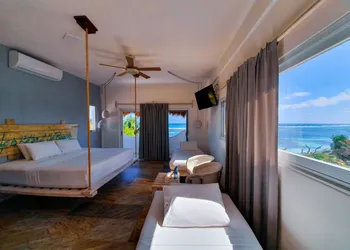 40 Cañones hotel thumbnail 7