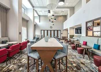 Hampton Inn & Suites Howell hotel thumbnail 4