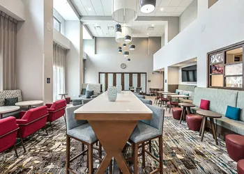 Hampton Inn & Suites Howell hotel thumbnail 4