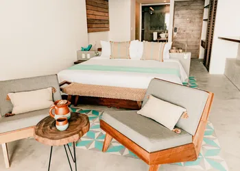 Hotel B Unique - Adults Only hotel thumbnail 7