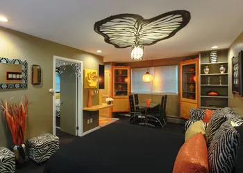 The Roxbury hotel thumbnail 4