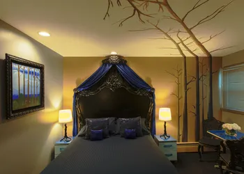 The Roxbury hotel thumbnail 7