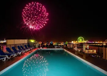 Premiere Motor Inn hotel thumbnail 2