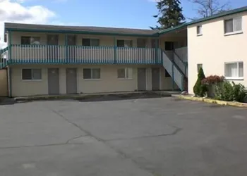 Shamrock Motel hotel thumbnail 6