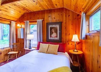 Lake Creek Lodge hotel thumbnail 5