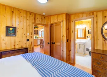 Lake Creek Lodge hotel thumbnail 7