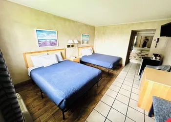 Silver Sands Hotel & Resort hotel thumbnail 3