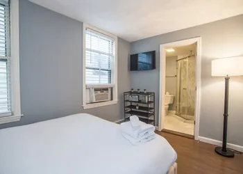 Luxury Collection-4 Bedroom 3 Full-bathroom-boston hotel thumbnail 8