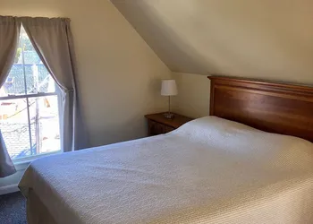 The Attleboro House hotel thumbnail 3