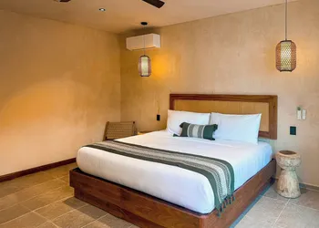 Zelune Luxury Lagoon Resort Bacalar Adults only hotel thumbnail 8