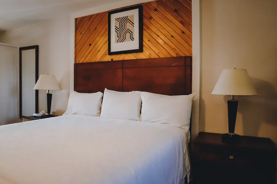 The Inn At Gull Lake hotel detail image 2