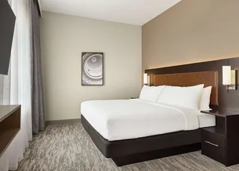 Embassy Suites by Hilton Round Rock hotel thumbnail 6