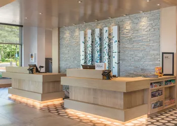 Hilton Garden Inn Boston Canton hotel thumbnail 3