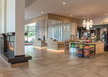 Hilton Garden Inn Boston Canton hotel thumbnail 4