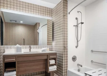 Home2 Suites by Hilton Rowlett Rockwall Marina hotel thumbnail 8