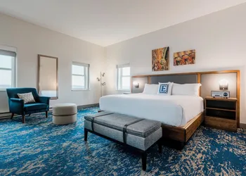 Hotel Elkhart, Tapestry Collection by Hilton hotel thumbnail 8