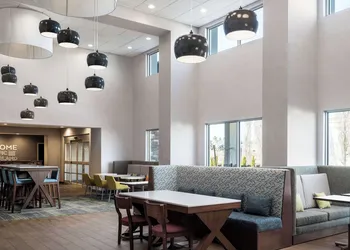 Hampton Inn Redmond Bend Airport, OR hotel thumbnail 2