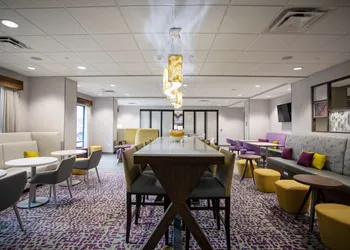 Hampton Inn Lexington, TN hotel thumbnail 2