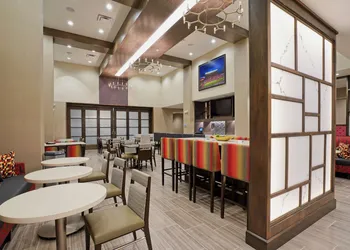Hampton Inn & Suites Lubbock University hotel thumbnail 3