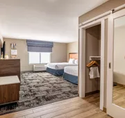 Hampton Inn & Suites Benton Harbor hotel detail image 5
