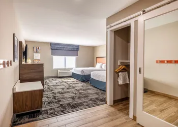 Hampton Inn & Suites Benton Harbor hotel thumbnail 5