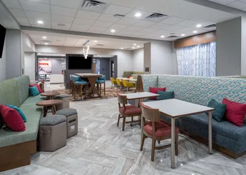 Hampton Inn Hardeeville hotel thumbnail 2
