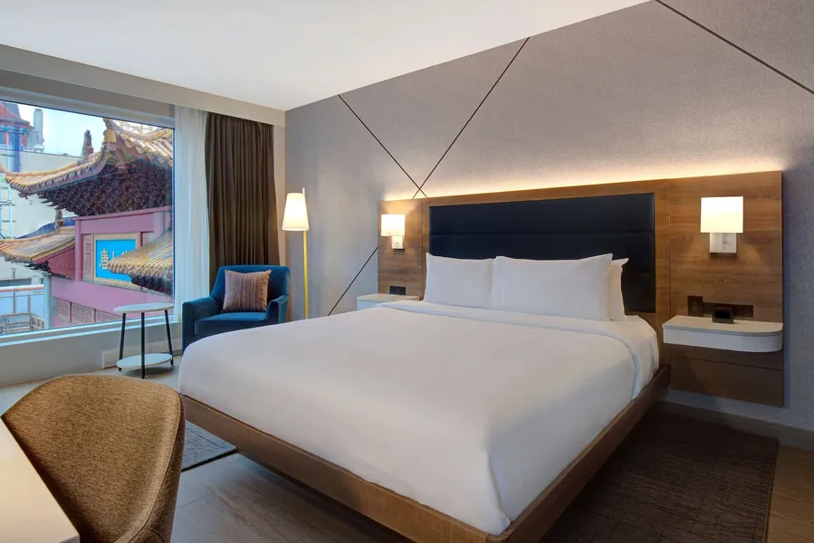 Hampton Inn by Hilton Montreal Downtown hotel detail image 6