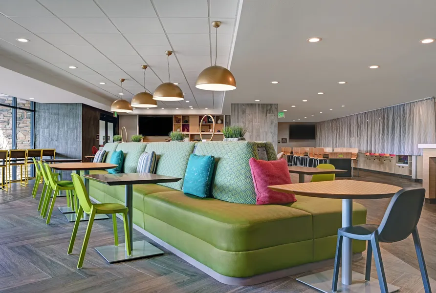 Home2 Suites by Hilton Lincolnshire Chicago hotel detail image 2