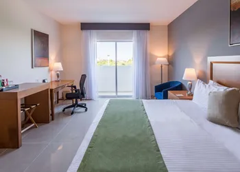 Wyndham Garden Playa del Carmen hotel thumbnail 8