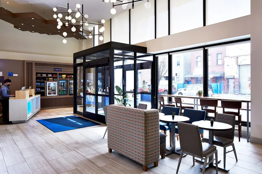 Holiday Inn Express NYC Brooklyn - Sunset Park by IHG hotel detail image 2