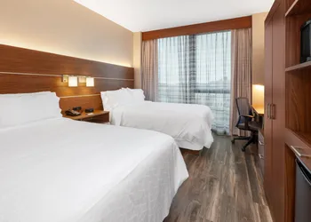 Holiday Inn Express NYC Brooklyn - Sunset Park by IHG hotel thumbnail 6