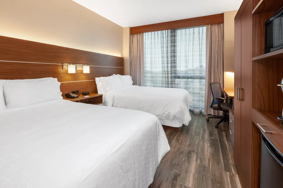 Holiday Inn Express NYC Brooklyn - Sunset Park by IHG hotel detail image 6