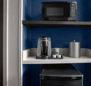Holiday Inn Express & Suites Woodside LaGuardia Airport by IHG hotel detail image 5