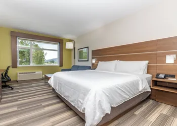 Holiday Inn Express & Suites Chilliwack East by IHG hotel thumbnail 6